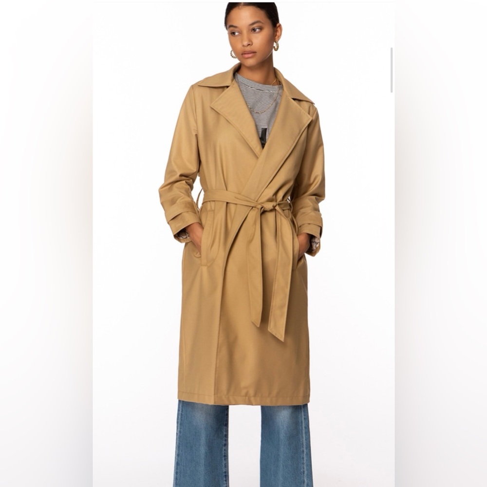 NWT Women's Tan Trench Coat